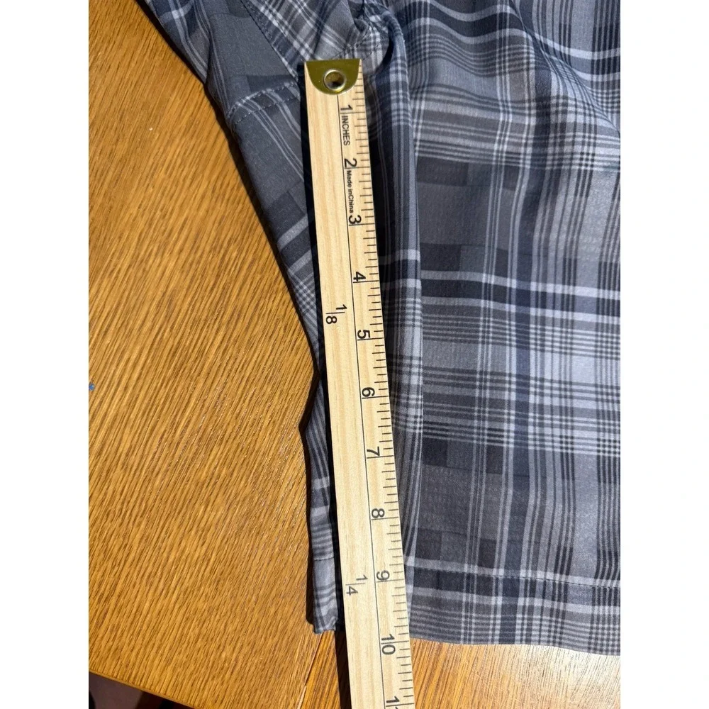 North Face Shorts Mens 40 Gray Plaid Performance Stretch‎ Outdoor Hiking Cargo